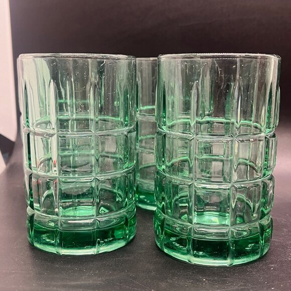 Vintage Anchor Hocking Light Green Tartan Juice Glasses Replacement 4” lot Of 4 - Picture 1 of 8